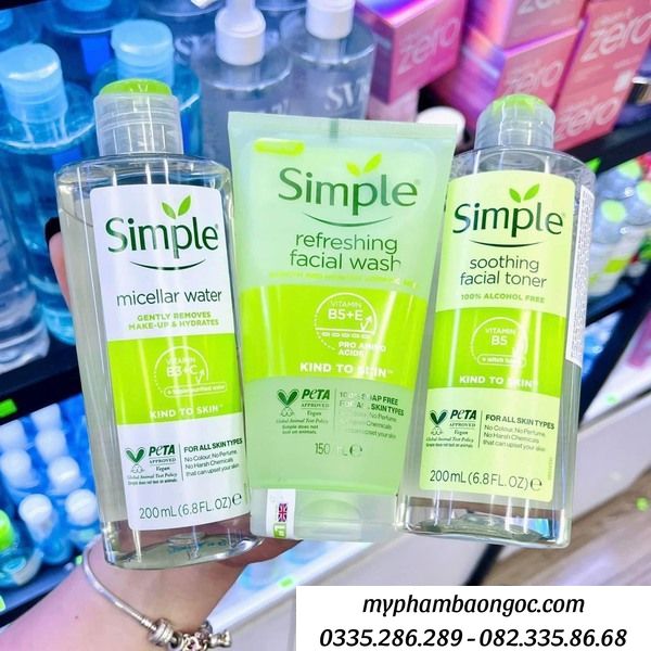 NƯỚC TẨY TRANG SIMPLE KIND TO SKIN MICELLAR WATER